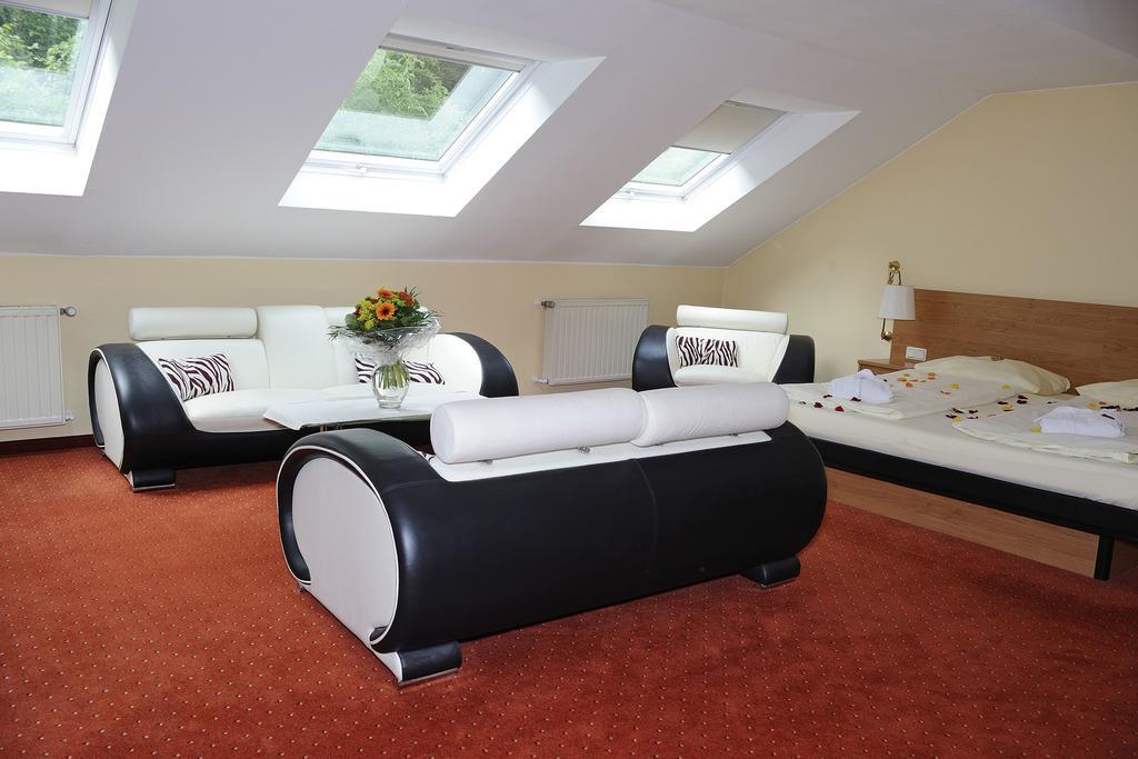 Hotel Schlangenbader Hof Habitación foto